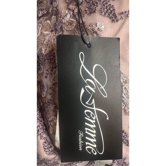 La Femme - 27956 Beaded Bateau Mother of the Bride Sheath Dress in Dusty Lilac S - Picture 8 of 9